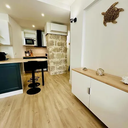 Aa G Cocon Lamartine - Center